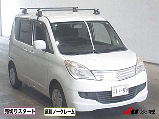 Suzuki Solio 2013