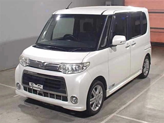 Daihatsu Tanto 2013