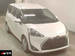Toyota Sienta 2021