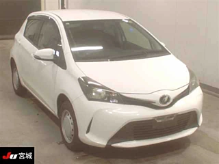 Toyota Vitz 2015