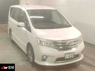 Nissan Serena 2011