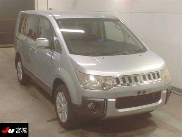 Mitsubishi Delica