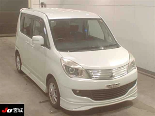 Mitsubishi Delica 2013