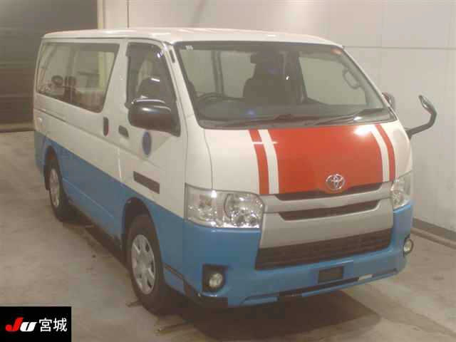 Toyota Hiace
