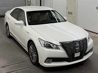Toyota Crown 2013