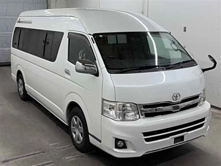 Toyota Hiace 2011