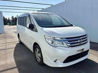 Nissan Serena 2015