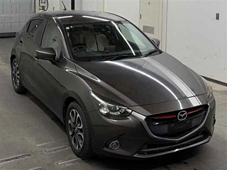 Mazda Demio 2015