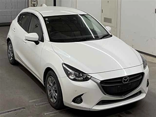 Mazda Demio 2015