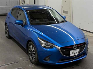 Mazda Demio 2015