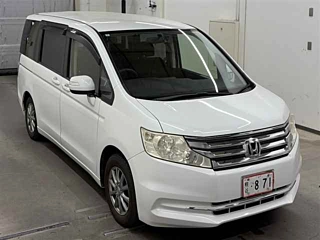 Honda Step Wagon 2014