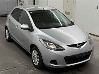 Mazda Demio 2011