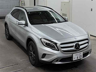 Mercedes-Benz GLA-Class 2015