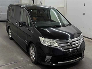 Nissan Serena 2013