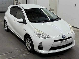 Toyota Aqua 2013