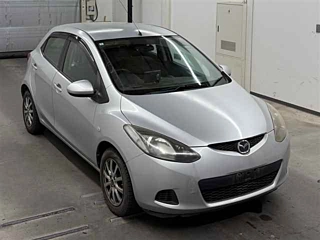 Mazda Demio 2010