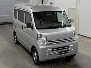 Mitsubishi Minicab 2016