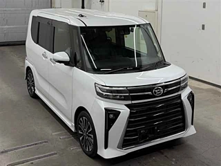 Daihatsu Tanto 2022