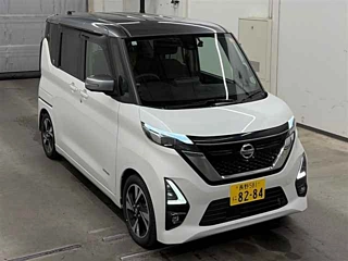 Nissan Roox 2021
