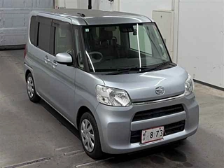 Daihatsu Tanto 2017