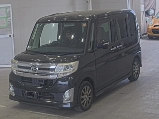 Daihatsu Tanto 2014