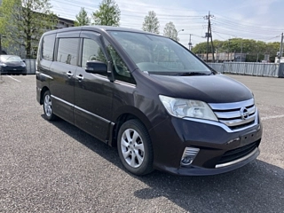 Nissan Serena 2012