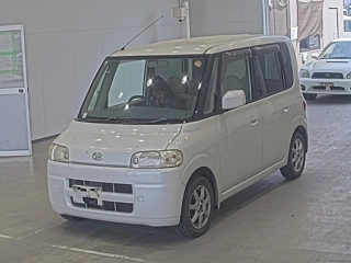 Daihatsu Tanto 2007
