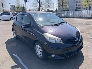 Toyota Vitz 2013