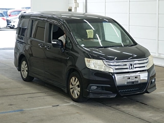 Honda Step-wgn 2010