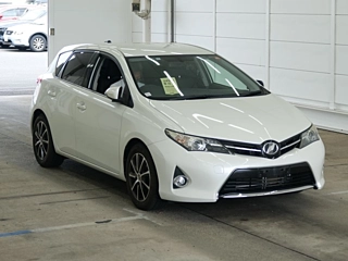 Toyota Auris 2014
