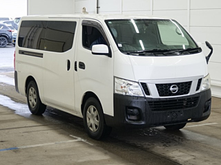 Nissan Caravan 2014