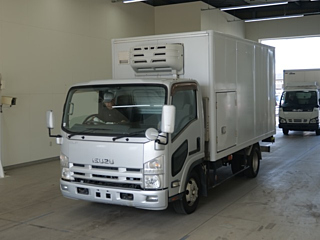 Isuzu Elf 2014