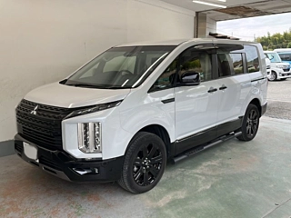 Mitsubishi Delica 2024