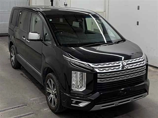 MITSUBISHI DELICA D5