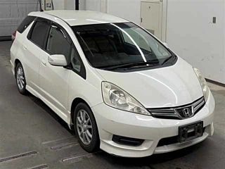 HONDA FIT SHUTTLE