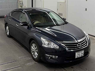 NISSAN TEANA
