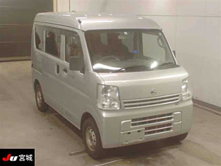 NISSAN CLIPPER VAN