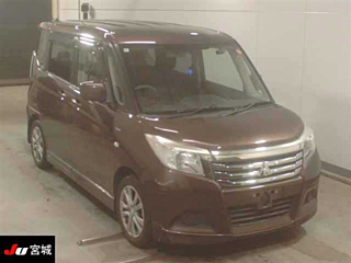 MITSUBISHI DELICA D2