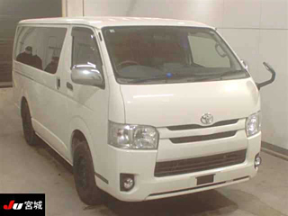 TOYOTA HIACE VAN