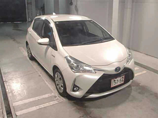 TOYOTA VITZ