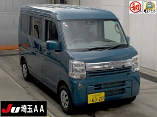 NISSAN CLIPPER VAN