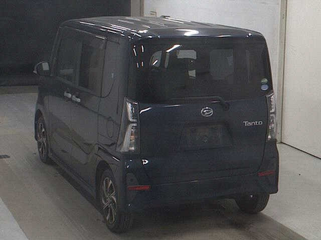DAIHATSU TANTO 2019