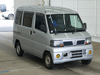 NISSAN CLIPPER VAN