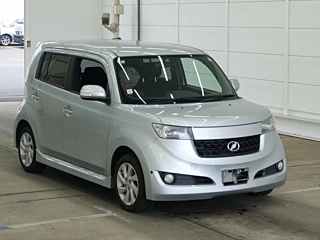 TOYOTA BB