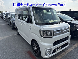 DAIHATSU WAKE