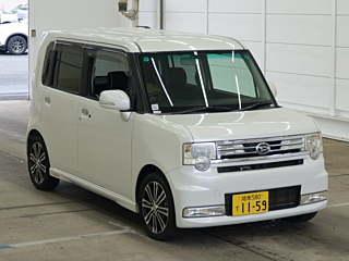 DAIHATSU MOVE CONTE