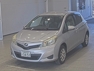 TOYOTA VITZ