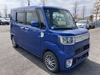 DAIHATSU WAKE