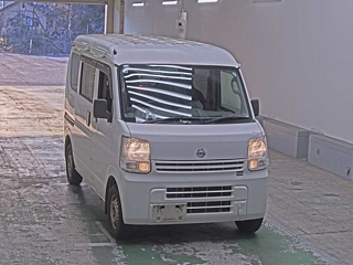 NISSAN CLIPPER VAN