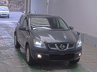 NISSAN DUALIS